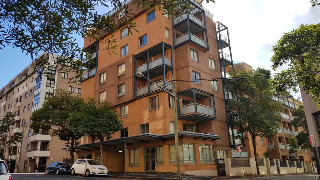 Liv Arena Apartments Darling Harbour Sydney Exterior photo