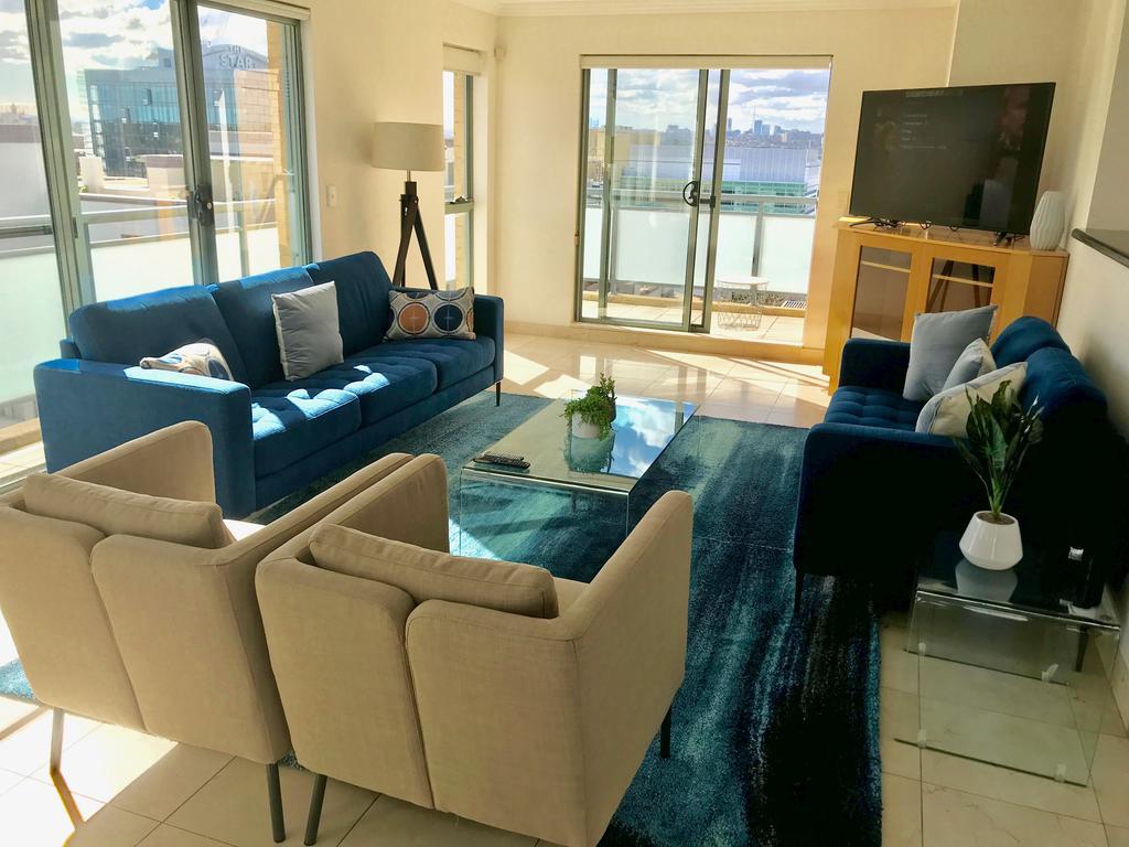 Liv Arena Apartments Darling Harbour Sydney Exterior photo